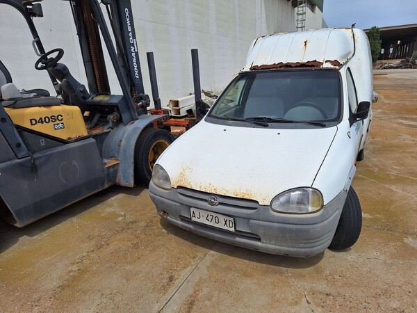 52#8350 AUTOVETTURA OPEL COMBO in vendita - foto 1