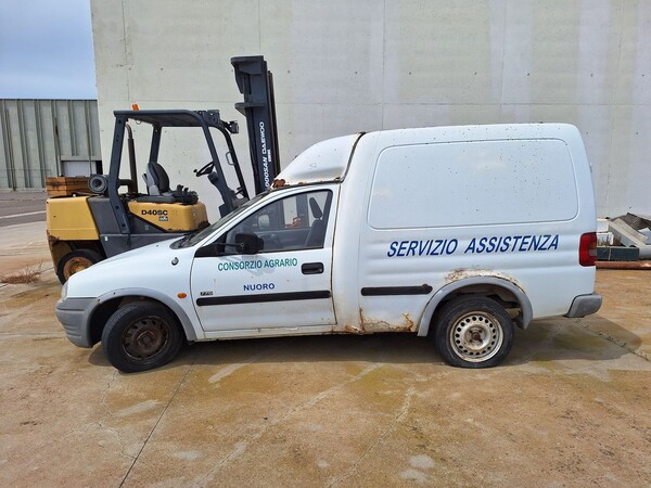 52#8350 AUTOVETTURA OPEL COMBO in vendita - foto 3