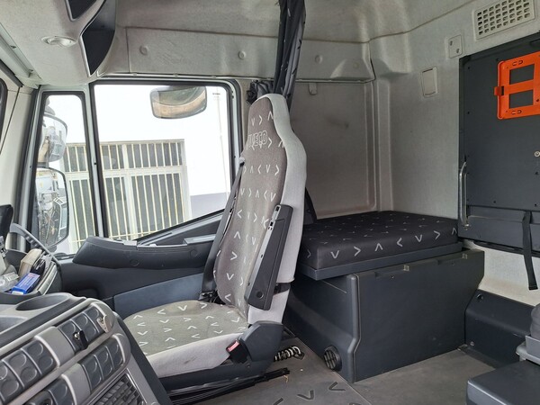56#8350 AUTOBOTTE IVECO in vendita - foto 23