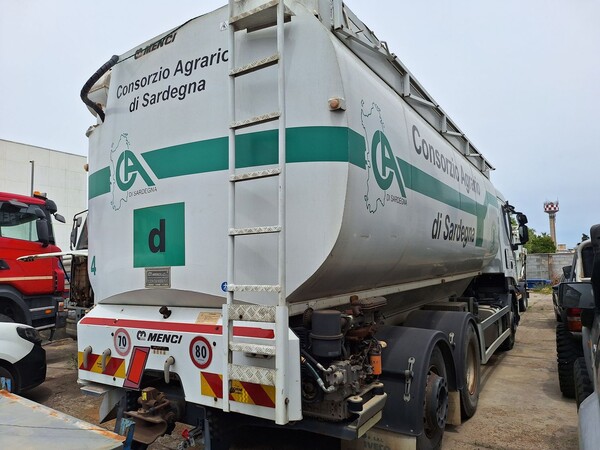 56#8350 AUTOBOTTE IVECO in vendita - foto 29