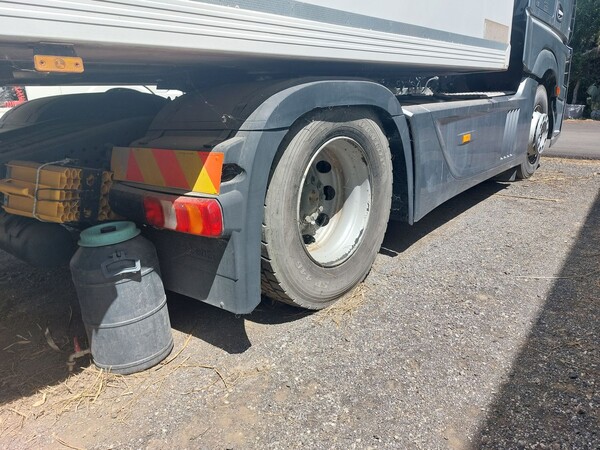 1#8351 Trattore stradale MERCEDES DAIMLER AG -963-4-A ACTROS 1845 LS in vendita - foto 11