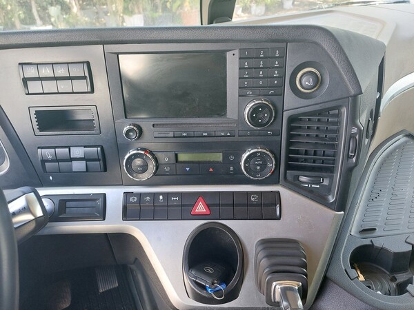 1#8351 Trattore stradale MERCEDES DAIMLER AG -963-4-A ACTROS 1845 LS in vendita - foto 18