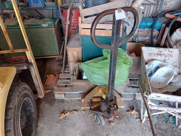 1#8359 Autocarri Iveco Fiat Citroen Hyundai e sollevatore Hyster in vendita - foto 43