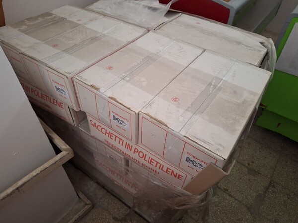 4#8366 Materiali da imballaggio in vendita - foto 1