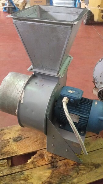 2#8370 Ciclone-aspiratore-ventilatore con cono in vendita - foto 2