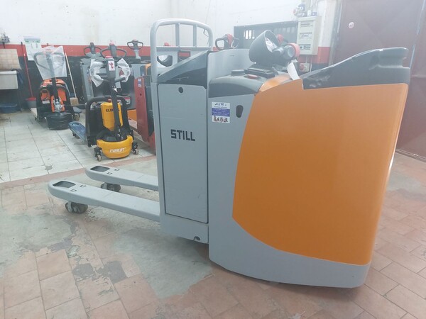 2#8371 Transpallet elettrico STILL in vendita - foto 3