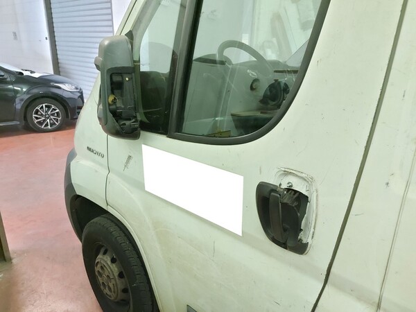 1#8373 Attrezzature per la produzione di infissi in alluminio e Fiat Ducato in vendita - foto 24