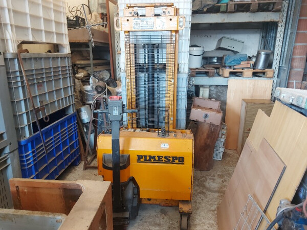 11#8374 Macchina per il sottovuoto Vacuum Pump e transpallet elettrico Pimespo in vendita - foto 1