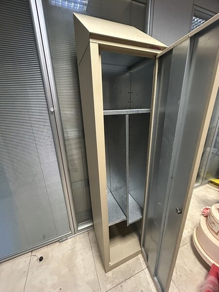 11#8382 Arredamento in vendita - foto 7
