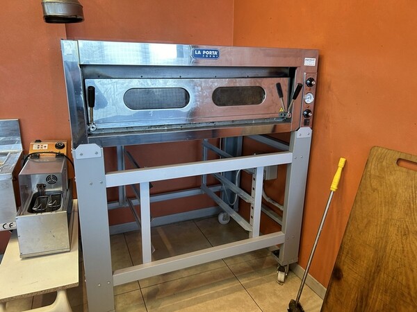 3#8382 Forno per pizza in vendita - foto 2