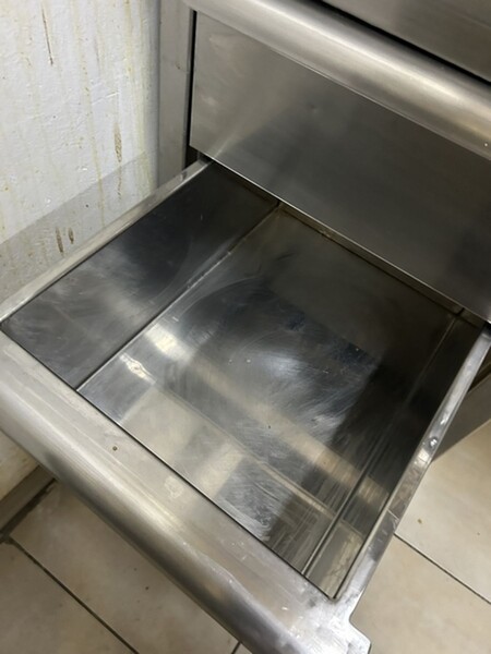 40#8382 Tavolo in vendita - foto 4