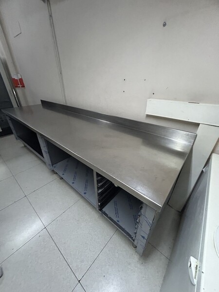 44#8382 Tavolo in vendita - foto 3