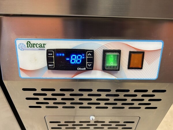 5#8382 Tavolo refrigerato Forcar in vendita - foto 3