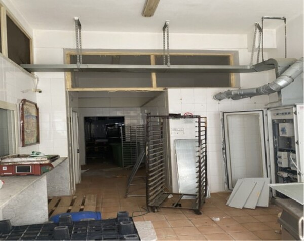 1#8384 Attrezzature per la lavorazione di prodotti da forno in disuso in vendita - foto 2