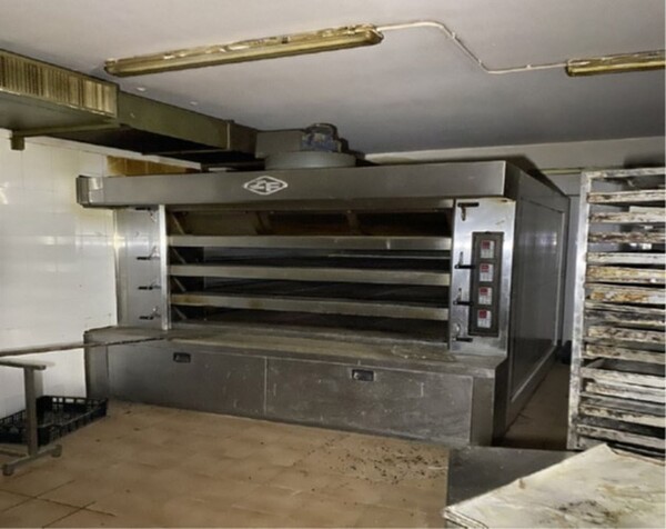 1#8384 Attrezzature per la lavorazione di prodotti da forno in disuso in vendita - foto 9
