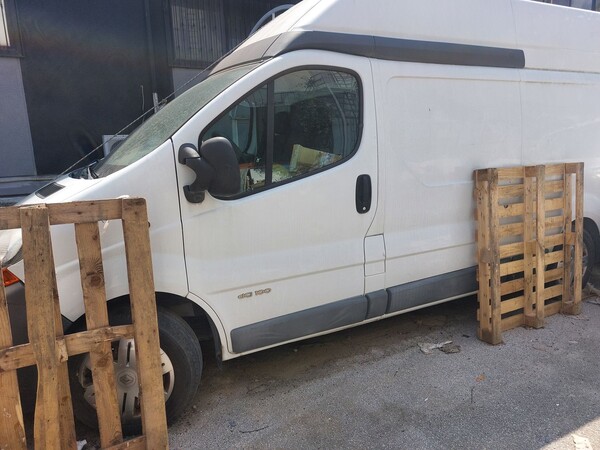 6#8385 Furgone Renault Trafic in vendita - foto 3