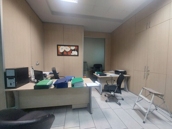7#8385 Arredi da ufficio in vendita - foto 17