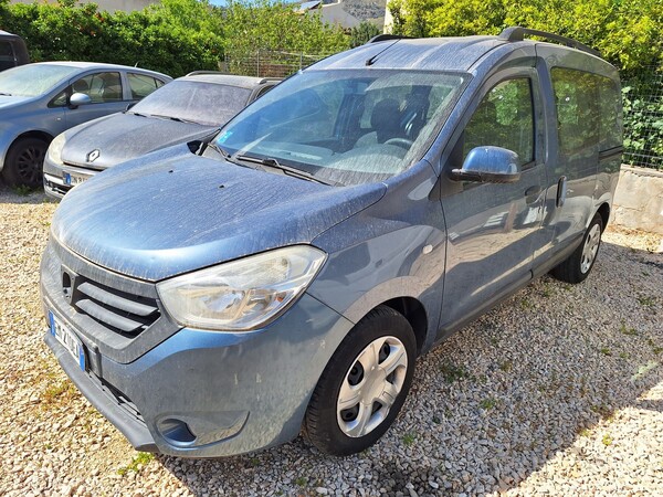 2#8386 Autovettura Dacia Dokker in vendita - foto 1