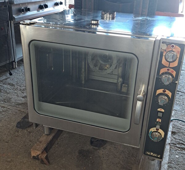 3#8391 Forno a gas Mbm 6 teglia in vendita - foto 7
