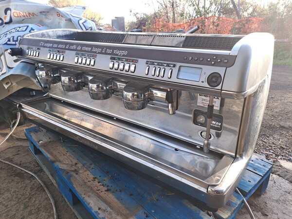 43#8391 Macchina caffè 4 bracci La Cimbali in vendita - foto 1