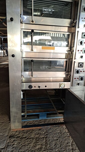 54#8391 Forno elettrico Sacar 3 bocche in vendita - foto 11