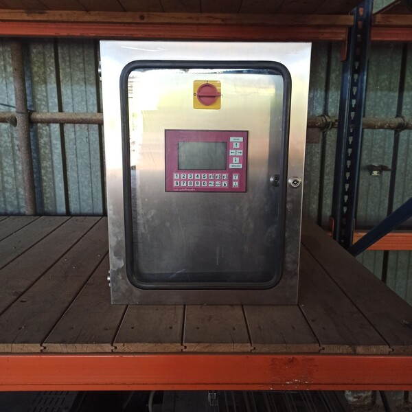 58#8391 Quadri elettrici in acciaio inox 4 pz in vendita - foto 4