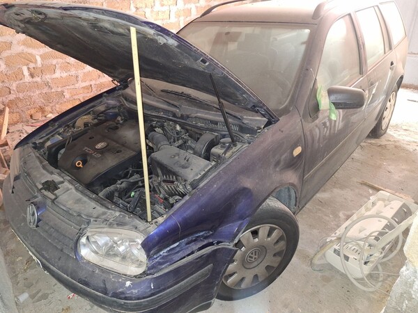 1#8392 Autovettura Volkswagen Golf Station Wagon in vendita - foto 1