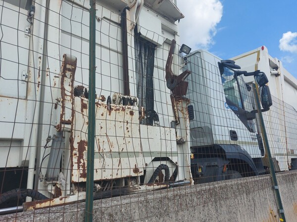 27#8394 Autocarro compattatore Iveco Stralis 310 in vendita - foto 12