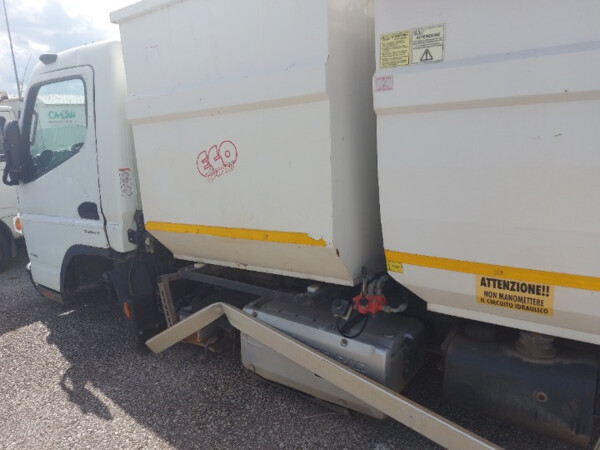 29#8394 Furgone Mitsubishi Fuso Canter in vendita - foto 11