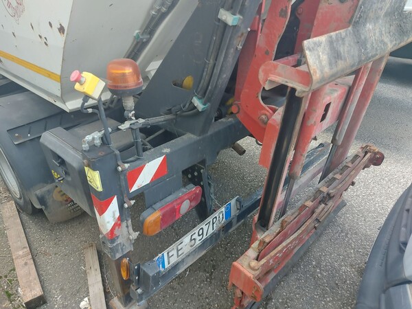 30#8394 Furgone Mitsubishi Fuso Canter in vendita - foto 2