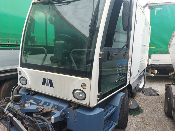 31#8394 Autocompattatore spazzatrice in vendita - foto 1