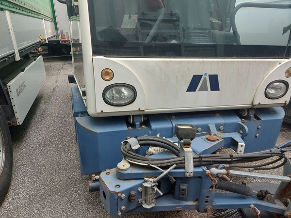 31#8394 Autocompattatore spazzatrice in vendita - foto 3