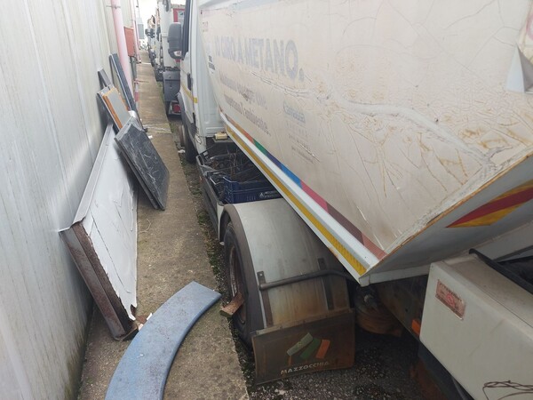 33#8394 Autocarro Iveco Daily 65c15g in vendita - foto 5