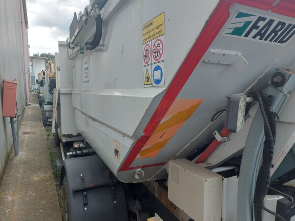 34#8394 Autocarro Iveco Daily 70c17l in vendita - foto 2