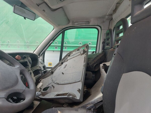 35#8394 Autocarro Iveco Daily 65c14 in vendita - foto 11
