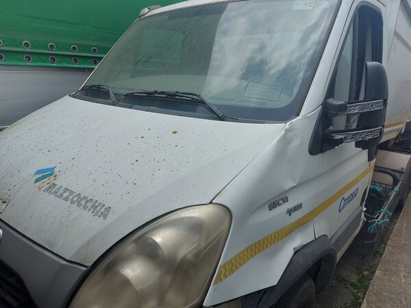 35#8394 Autocarro Iveco Daily 65c14 in vendita - foto 14