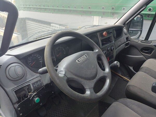 37#8394 Autocarro Iveco Daily 65c14 in vendita - foto 9