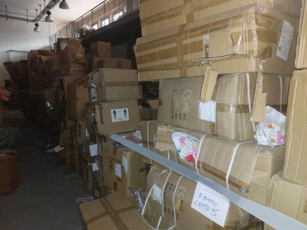 5#8409 Accessori per la casa e giocattoli in vendita - foto 5