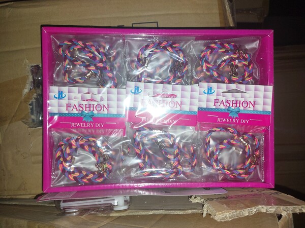 5#8409 Accessori per la casa e giocattoli in vendita - foto 10