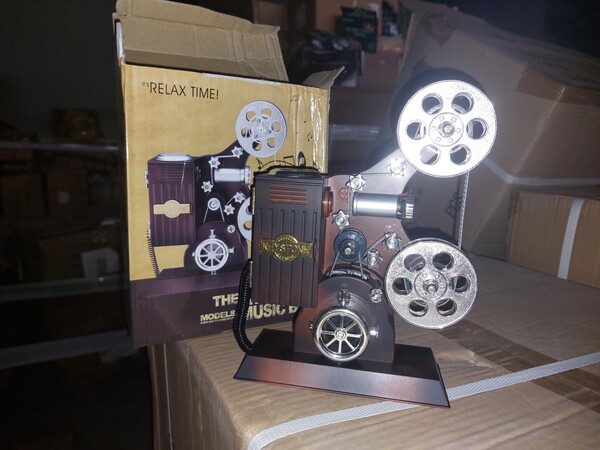 6#8409 Accessori per la casa e giocattoli in vendita - foto 24