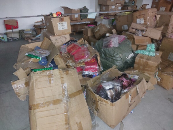 8#8409 Accessori per la casa e giocattoli in vendita - foto 12