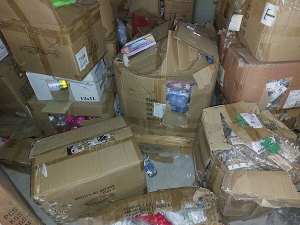 8#8409 Accessori per la casa e giocattoli in vendita - foto 16