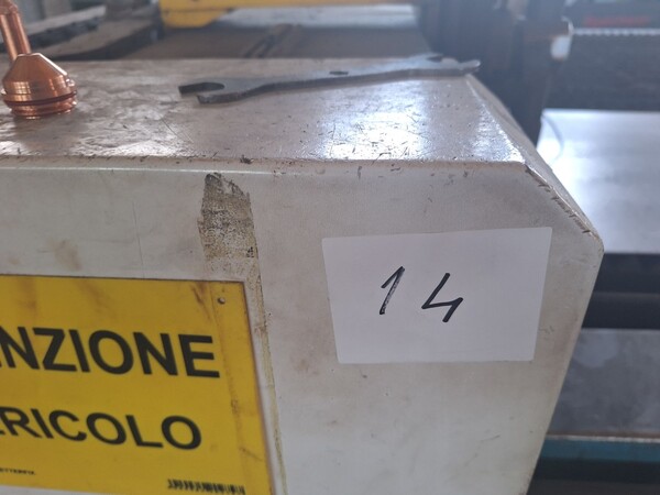 14#8413 Taglio plasma HD 8000x200 sp 40mm in vendita - foto 2