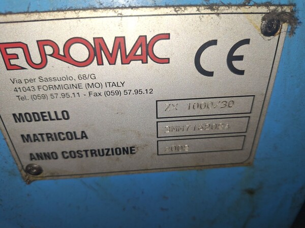 15#8413 Punzonatrice 1000x40 Ton. Mutitool in vendita - foto 4