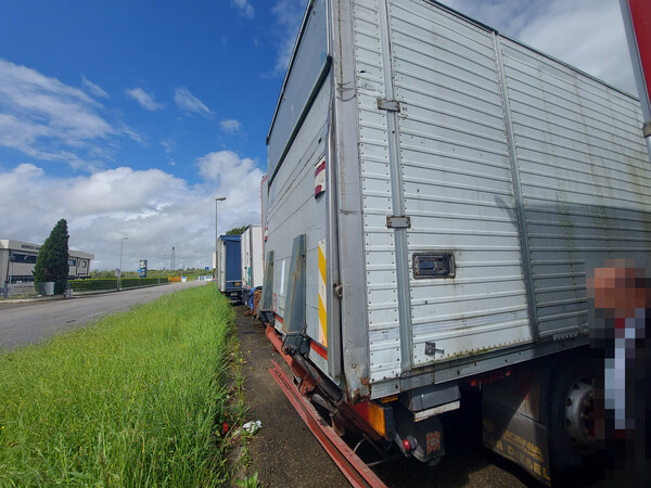 14#8417 Autocarro Renault in vendita - foto 7