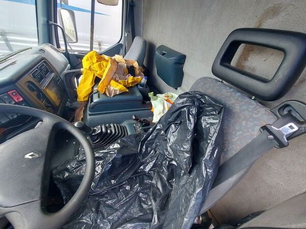 14#8417 Autocarro Renault in vendita - foto 11