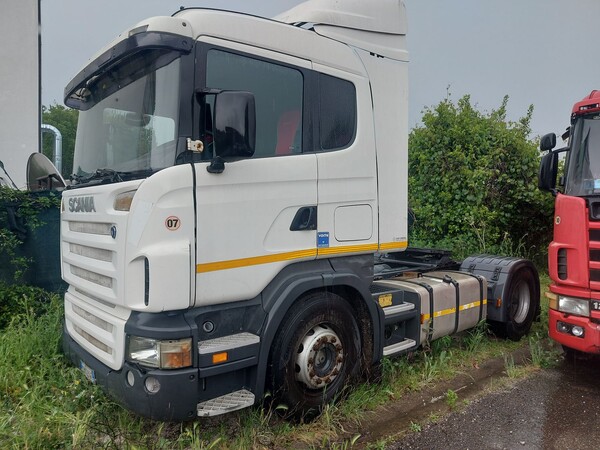2#8417 Trattore stradale Scania in vendita - foto 1
