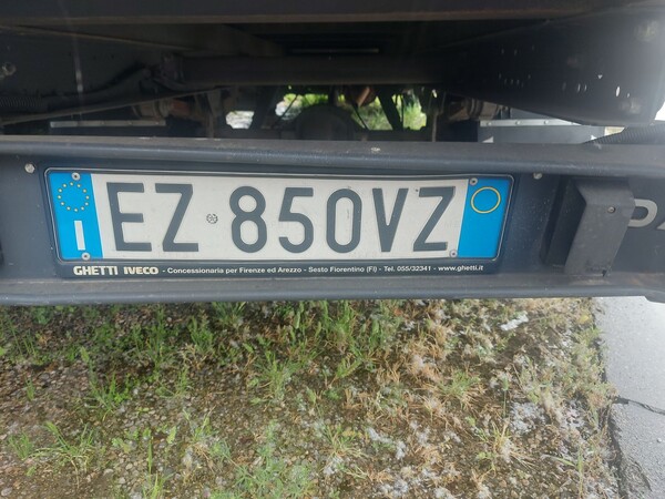 7#8417 Autocarro Iveco Daily in vendita - foto 2