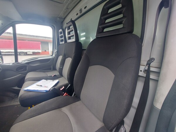 7#8417 Autocarro Iveco Daily in vendita - foto 9