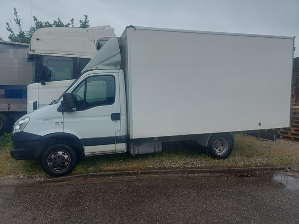 Autocarri in vendita